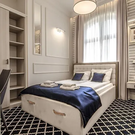 Legenda Adults Only Panzió 3*