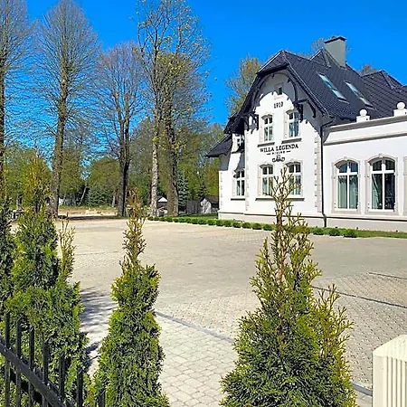B&B Legenda Adults Only