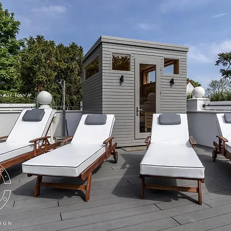 Legenda Adults Only 3*