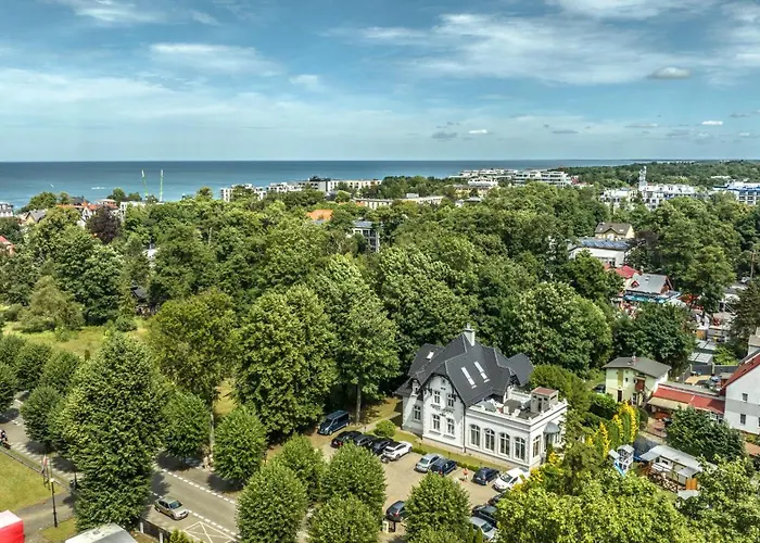 Legenda Adults Only Nocleg ze śniadaniem 3*